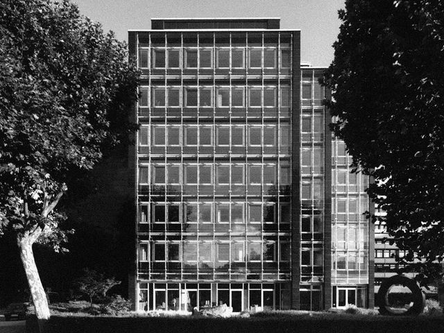 Bürogebäude Kennedydamm