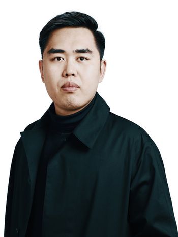 Moyang Liu
