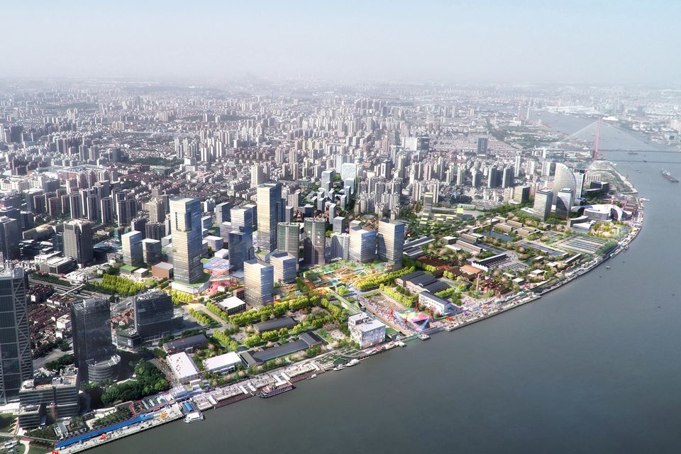 Weitläufige Luftvisualisierung einer Stadtlandschaft mit verdichtetem Hochhauscluster und neuem Uferquartier entlang eines breiten Flusslaufs.