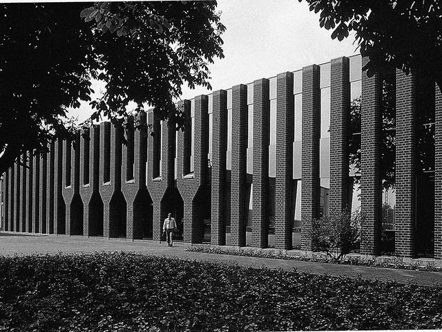 Sempell Verwaltungsgebäude