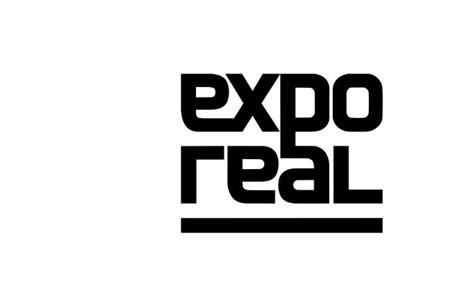 Grafische Darstellung des Expo Real Logos mit typografisch angeordnetem Schriftzug in blockartigem Layout.