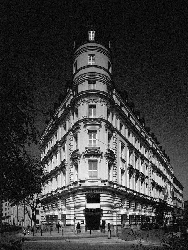 Rafael Hotel