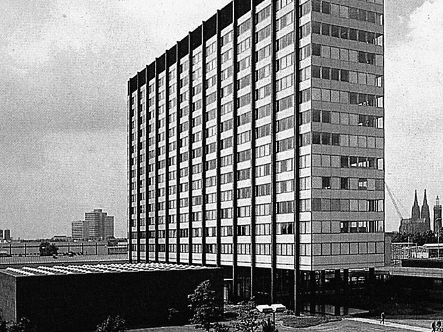 Revitalisierung KHD Klöckner-Humboldt-Deutz Verwaltungsgebäude
