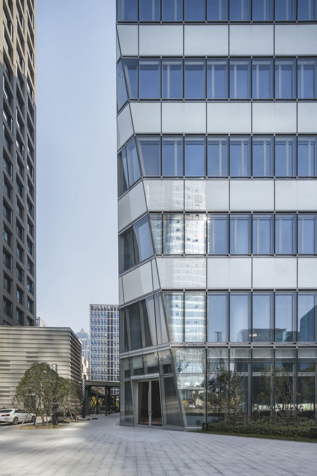 Yotrio Tower Ningbo