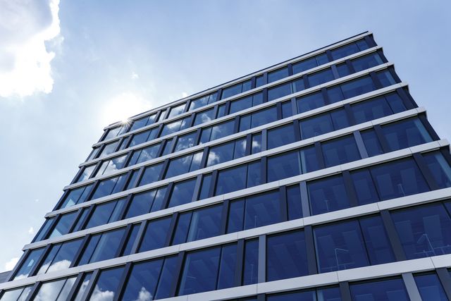 Fassadenaufnahme Daimler Verwaltungsgebäude EHO