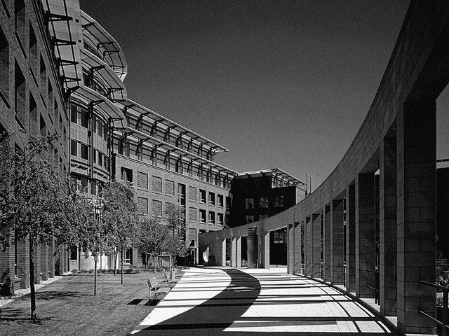 Büro- und Wohngebäude Georg-Schumann-Platz